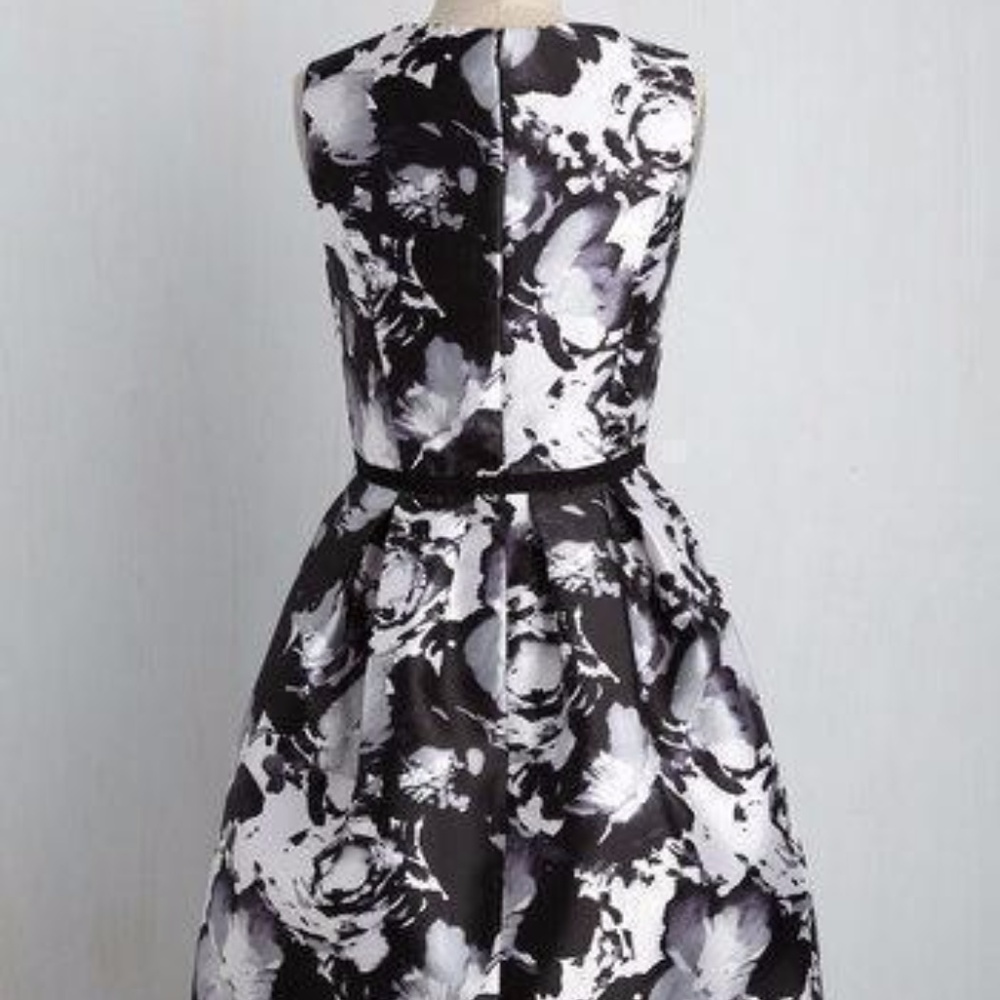 Modcloth Visionary Violinist Dress - Picture 3 of 7